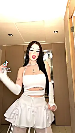 Agregar 27 clips