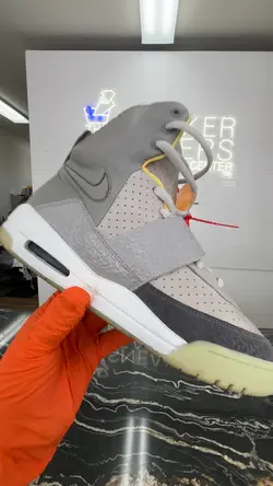 Sneaker Cleaner