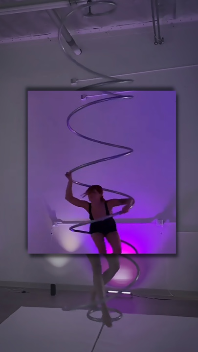 Pole dance