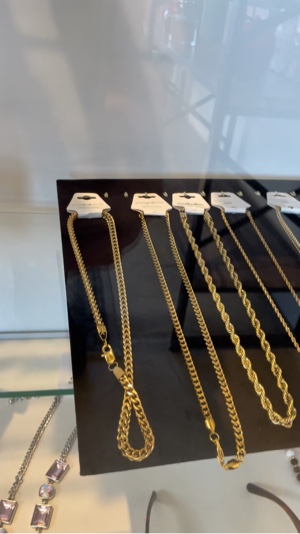 Accessories 