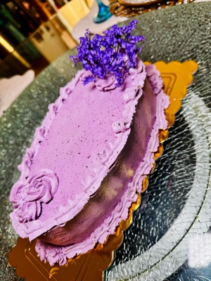 LovelyBluberryCake