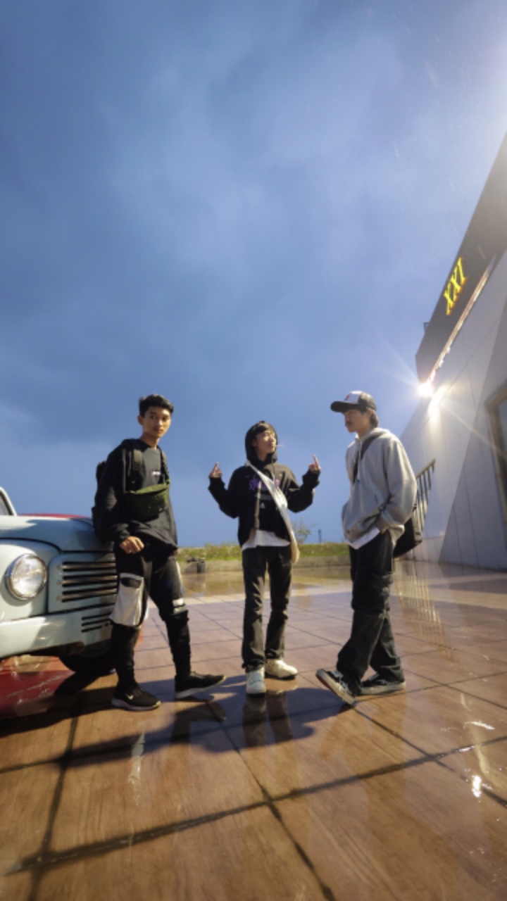 Cover Picture