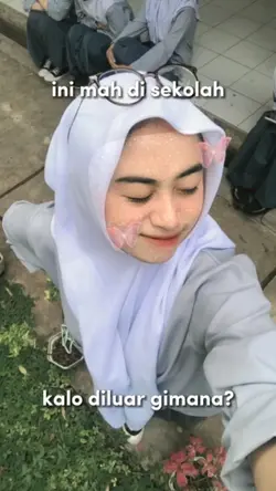 ini mah disekolah
