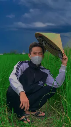 1 ẢNH + MÀU