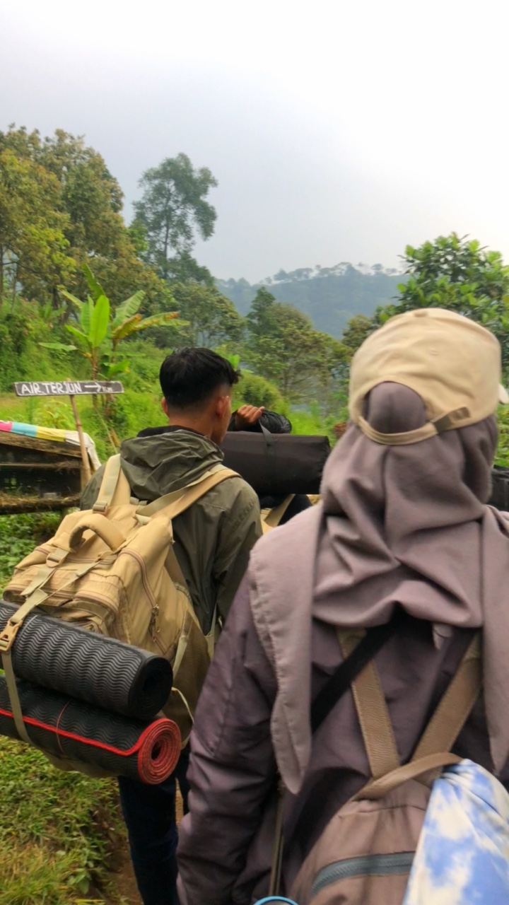 minivlog naik gunung
