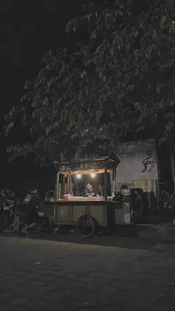 Lirik Diskusi senja