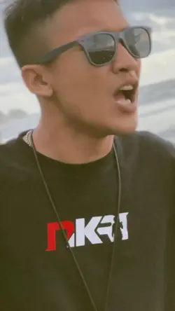 teks dibelakang 