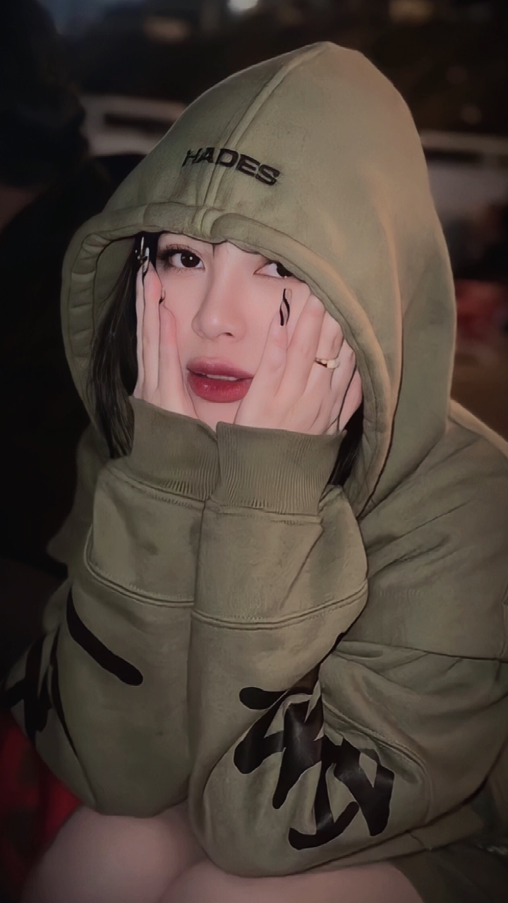 BEAT 2 ẢNH CUTE  
