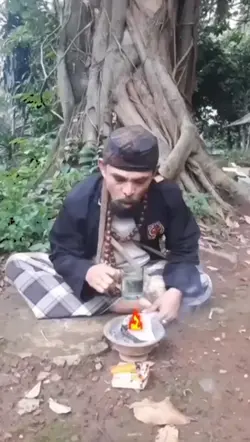 Ada mbah dukun