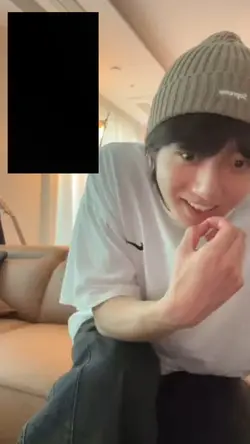 VERSI JUNGKOOK