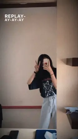 Fofo depan kaca nih