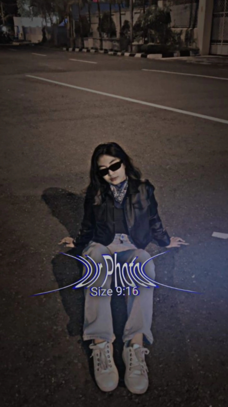 2รูปเท่ๆตึงๆ