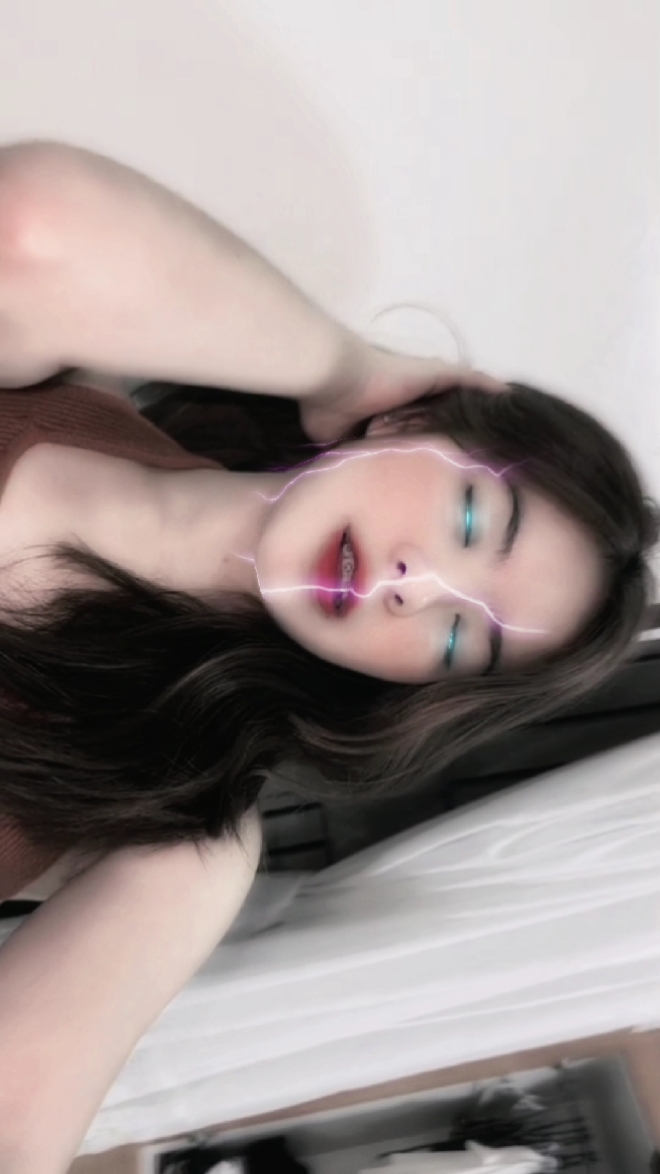 EYES OF HEAVEN