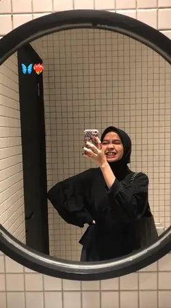 mirror estetik