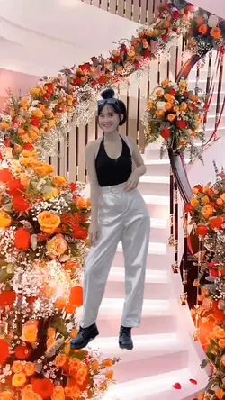 Xoá phông ghép cảnh