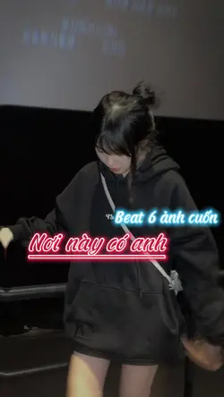 Cầm tay anh