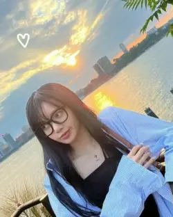 14 photos 