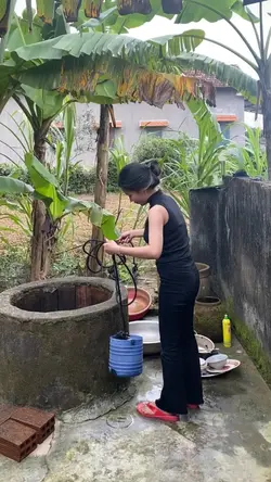 Lần đầu về ra mắt