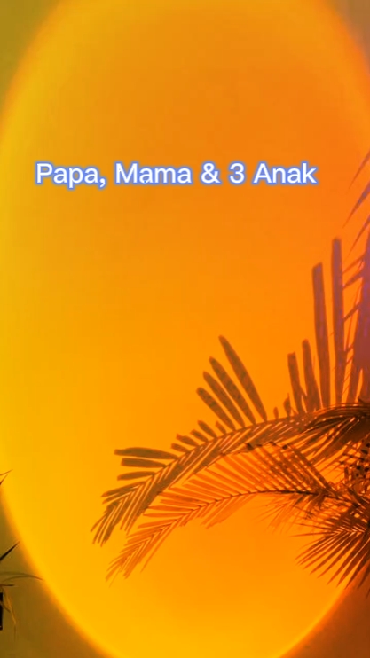 Baba, Anne ve 3 Anak