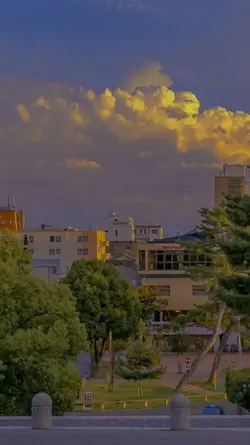 Hơn Cả Mây Trời