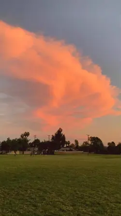 AWAN SENJA ESTETIK