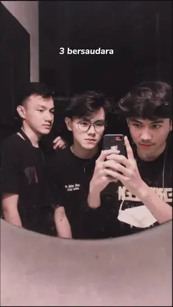 3 bersaudara nih