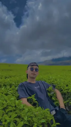 Lirik Lagu Estetik