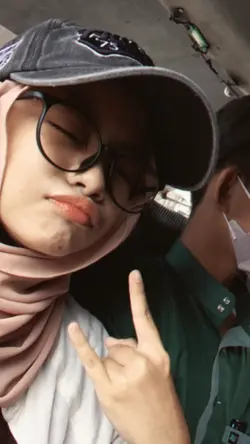 yg komen tmbh cakep