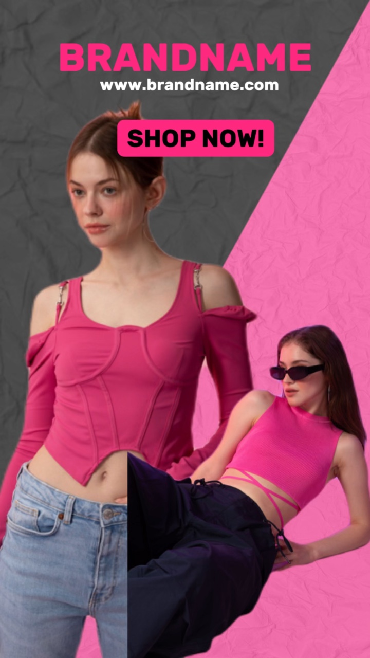 Pertunjukan Pakaian Wanita Secara Sederhana 