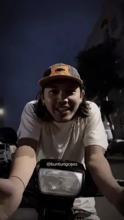 HariKamisMalamJum'at