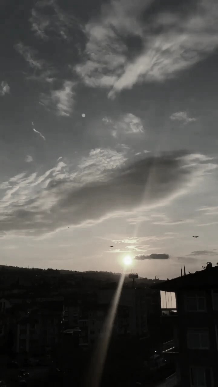 Schwarz-Weiß|Slowmo