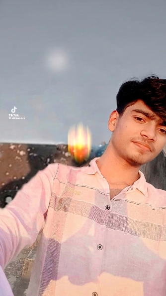 এইটায় বাস্তব 