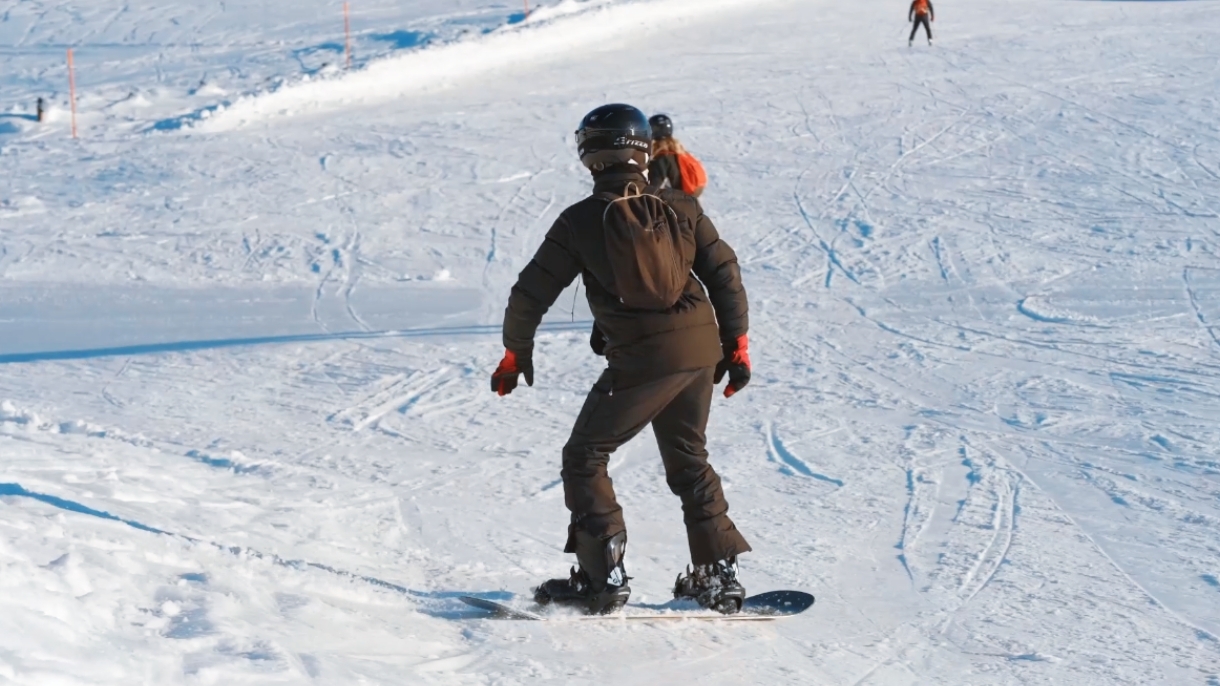 snowboarding