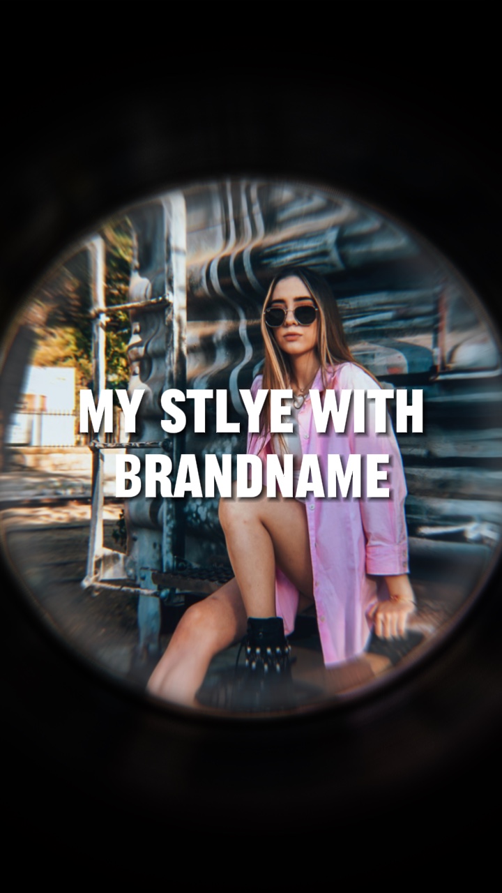 Roupa De Mulher Usando Exibição No Estilo TikTok