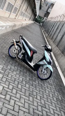 i miss u much ⚡️