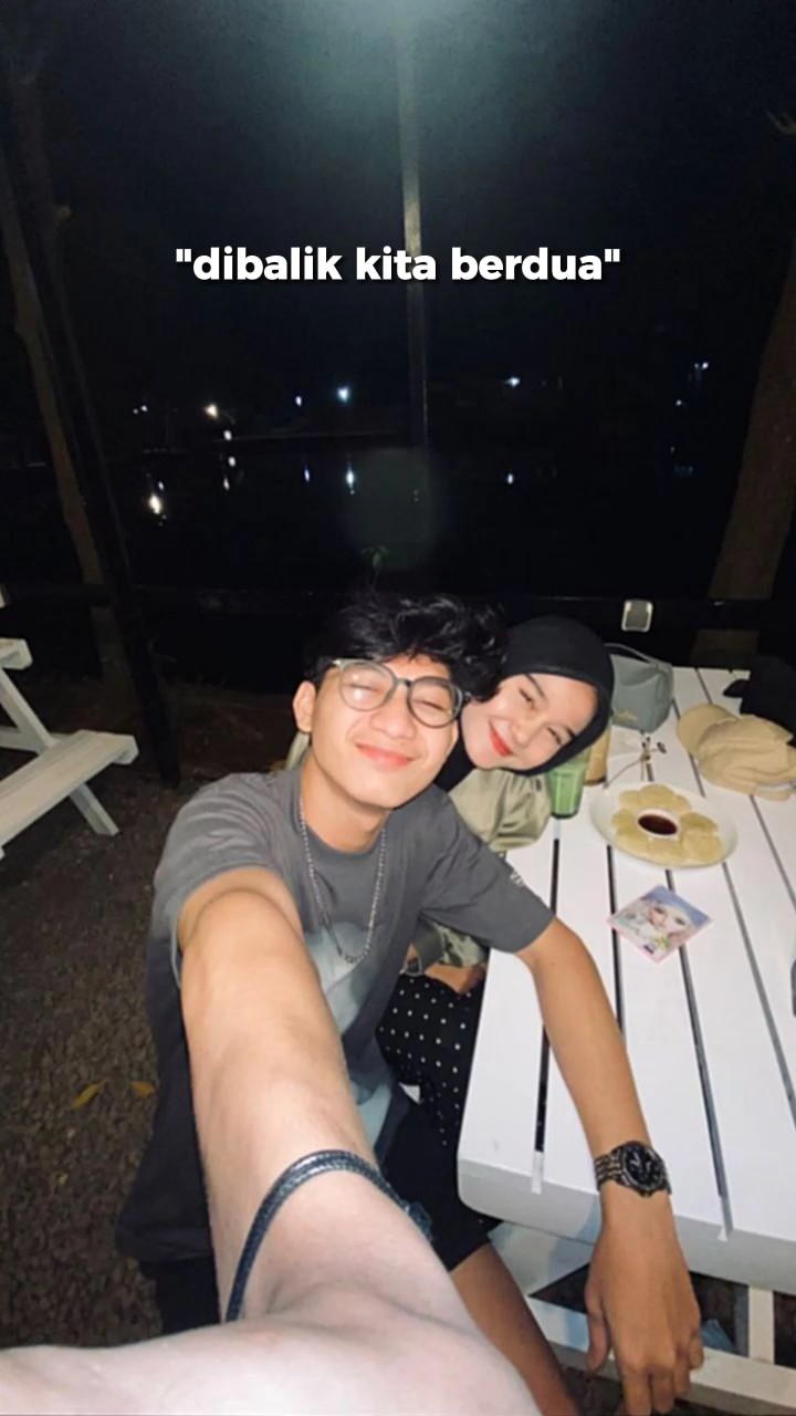 dibalik kita berdua