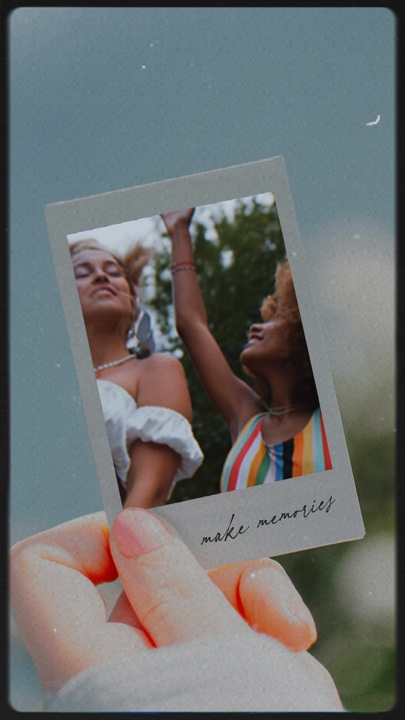 Retro Polaroid Wheel