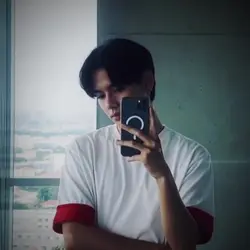 Selfie rapid pentru profil tech