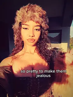 So pretty to jealous