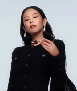 JENNIE EDIT VIRAL