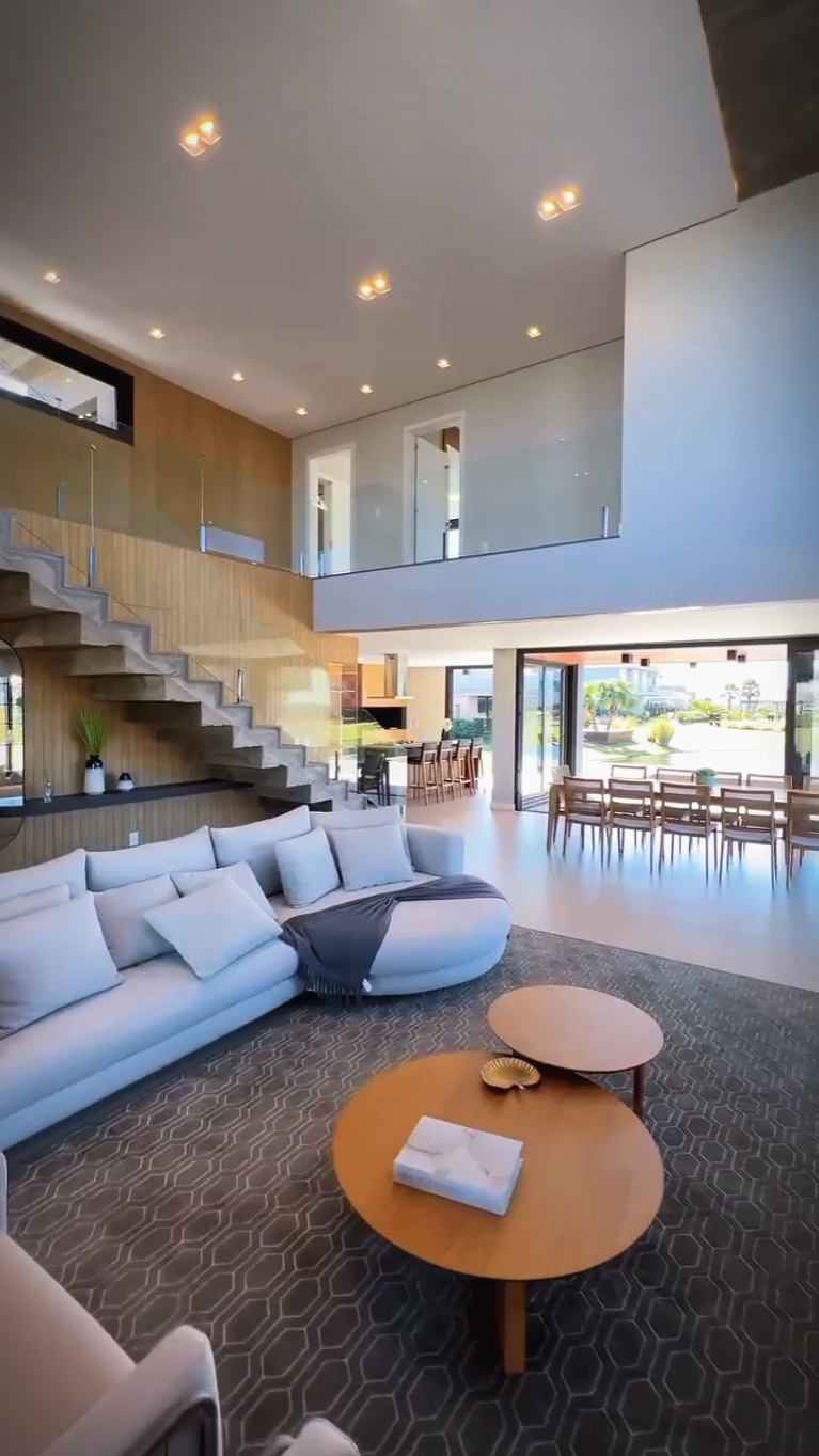 HOME TOUR Kino