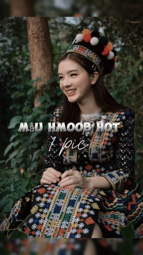 MẪU HMOOB HOT 1PIC
