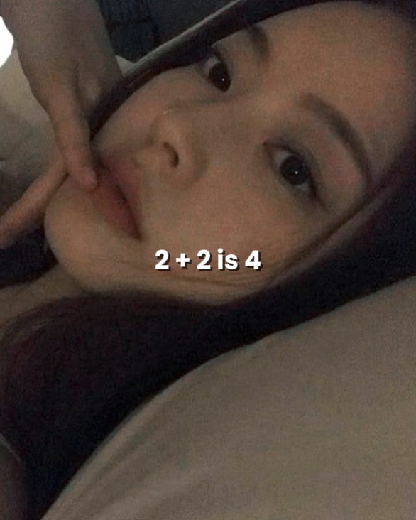 2 + 2 es 4