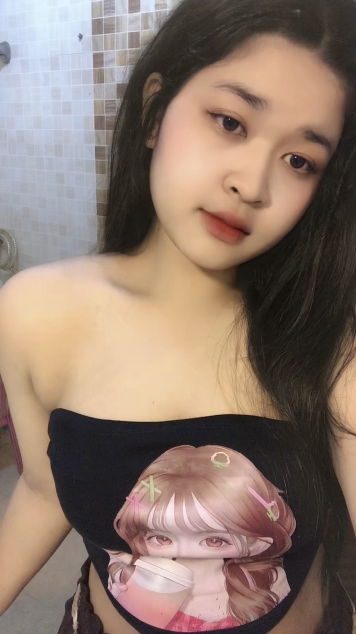 អាចទេសុំធ្វមិត្ត១០០ឆ្នាំ😌❤️