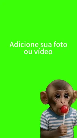 Mico com o pirulito.