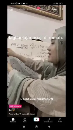 lagi belajar ngaji