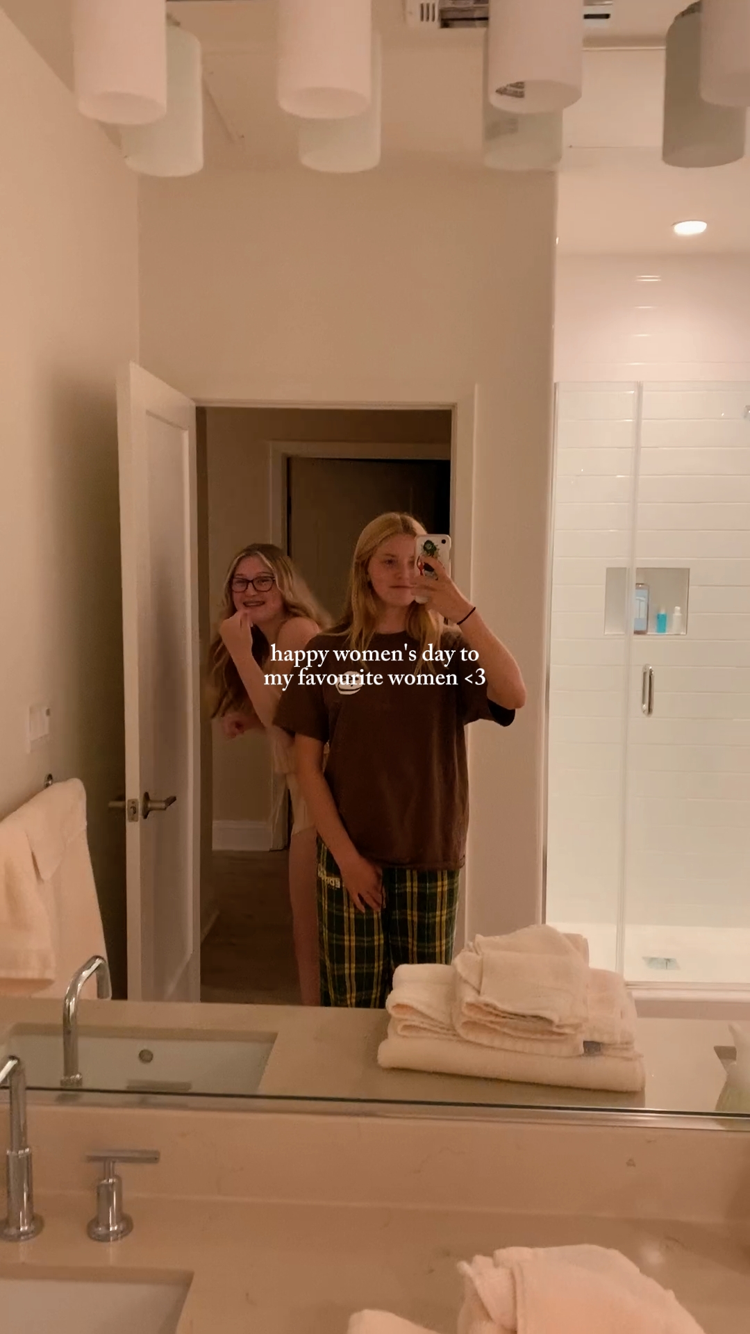 bonne journée des femmes à