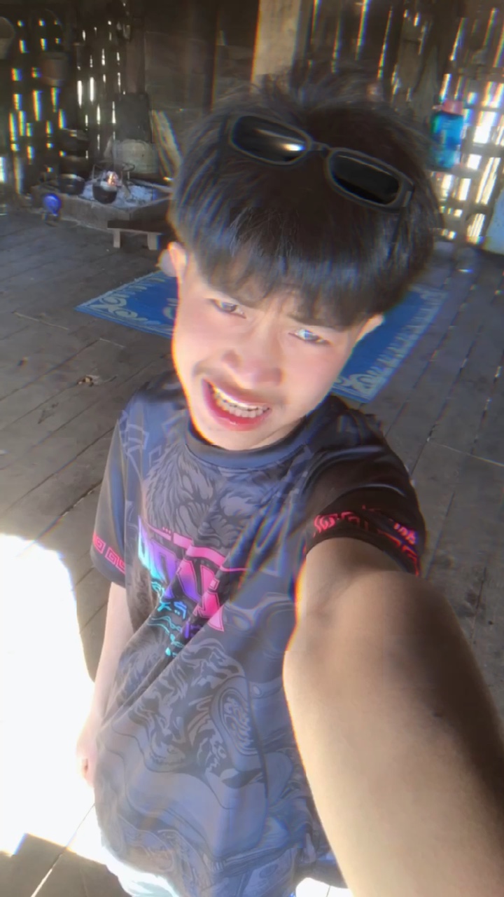 ไม่ไชเเฟนเเต่ทำเเท่นดายท