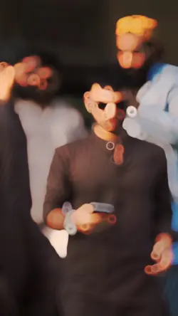 TRENDING SLOWMO