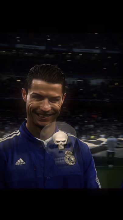 Ronaldos smile 💀
